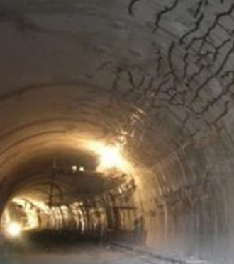 地下隧洞衬砌混凝土渗水裂缝堵漏